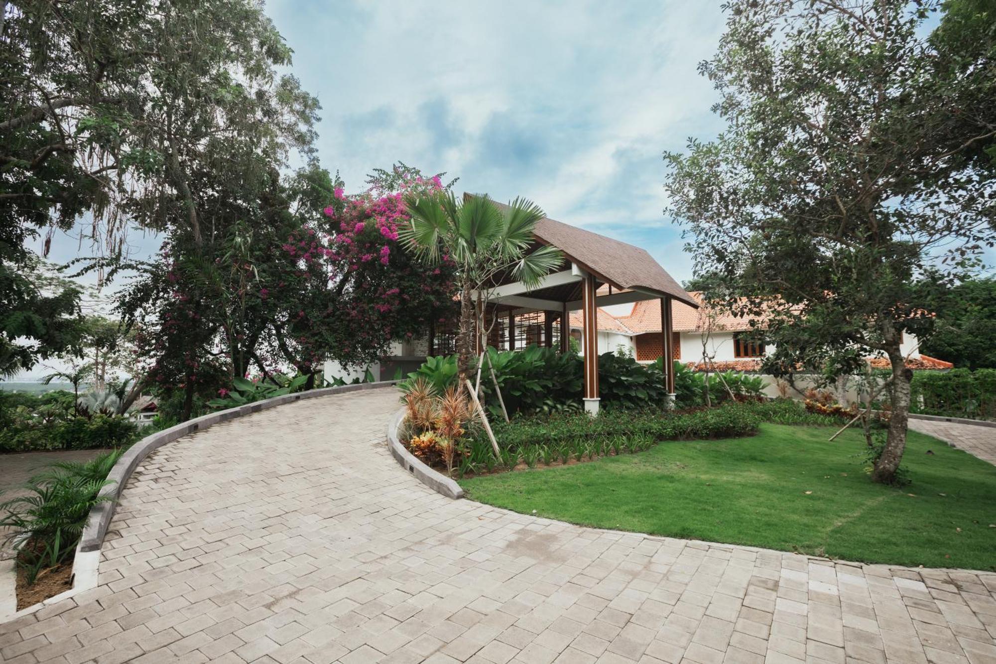 Arpana Luxury Private Pool Villas 짐바란 외부 사진