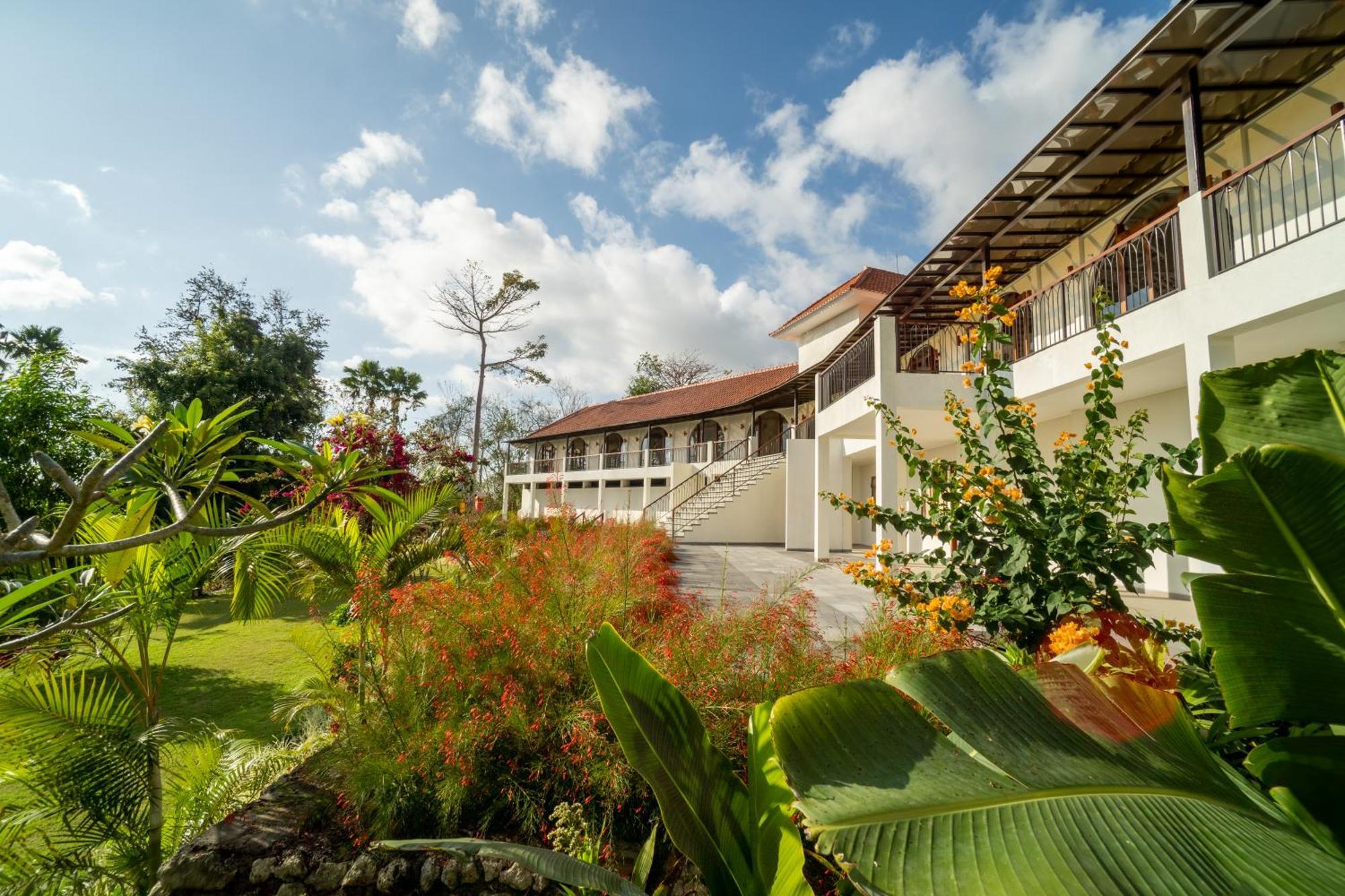 Arpana Luxury Private Pool Villas 짐바란 외부 사진